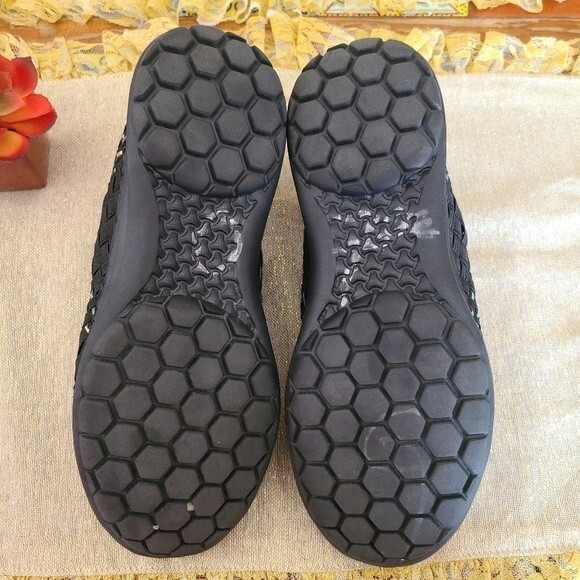 Bernie Mev comfortable multi colored shoes with removeable foot insert - Picture 6 of 9